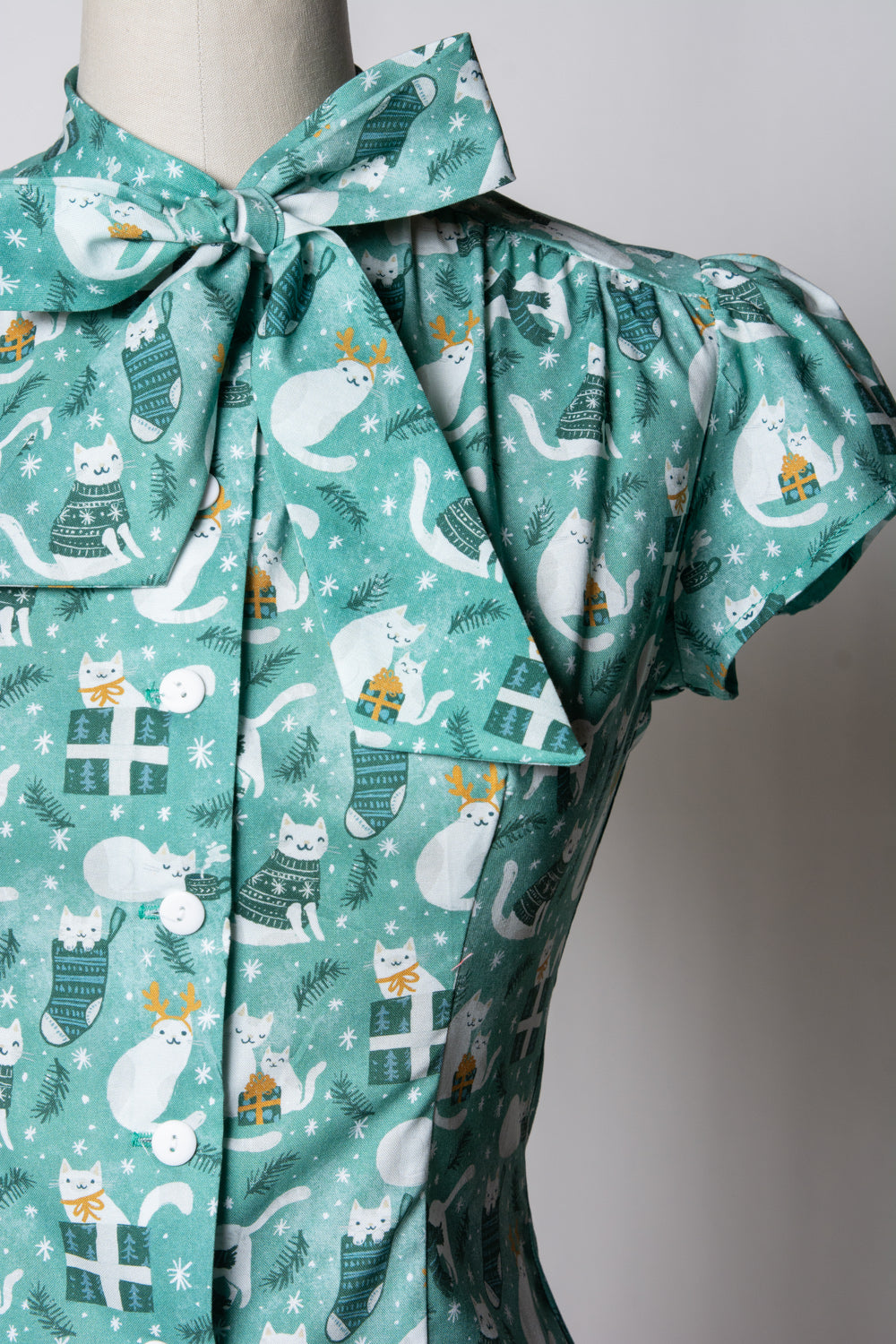 Estelle Blouse - Christmas Cats