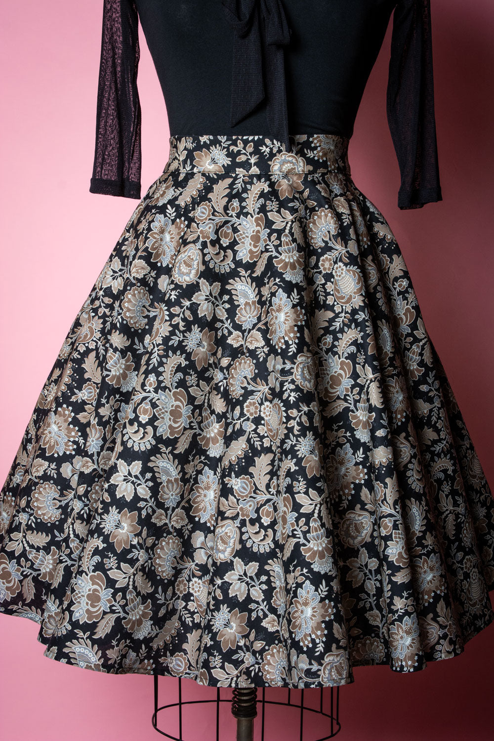 Haute Circle Skirt - Black Fluer Paisley