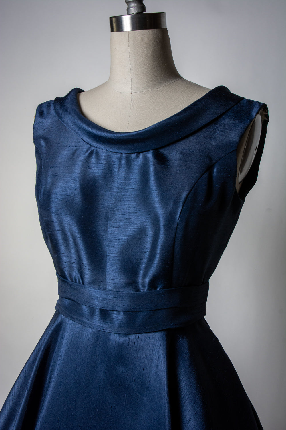 Suzette Dress - Shantung, Navy