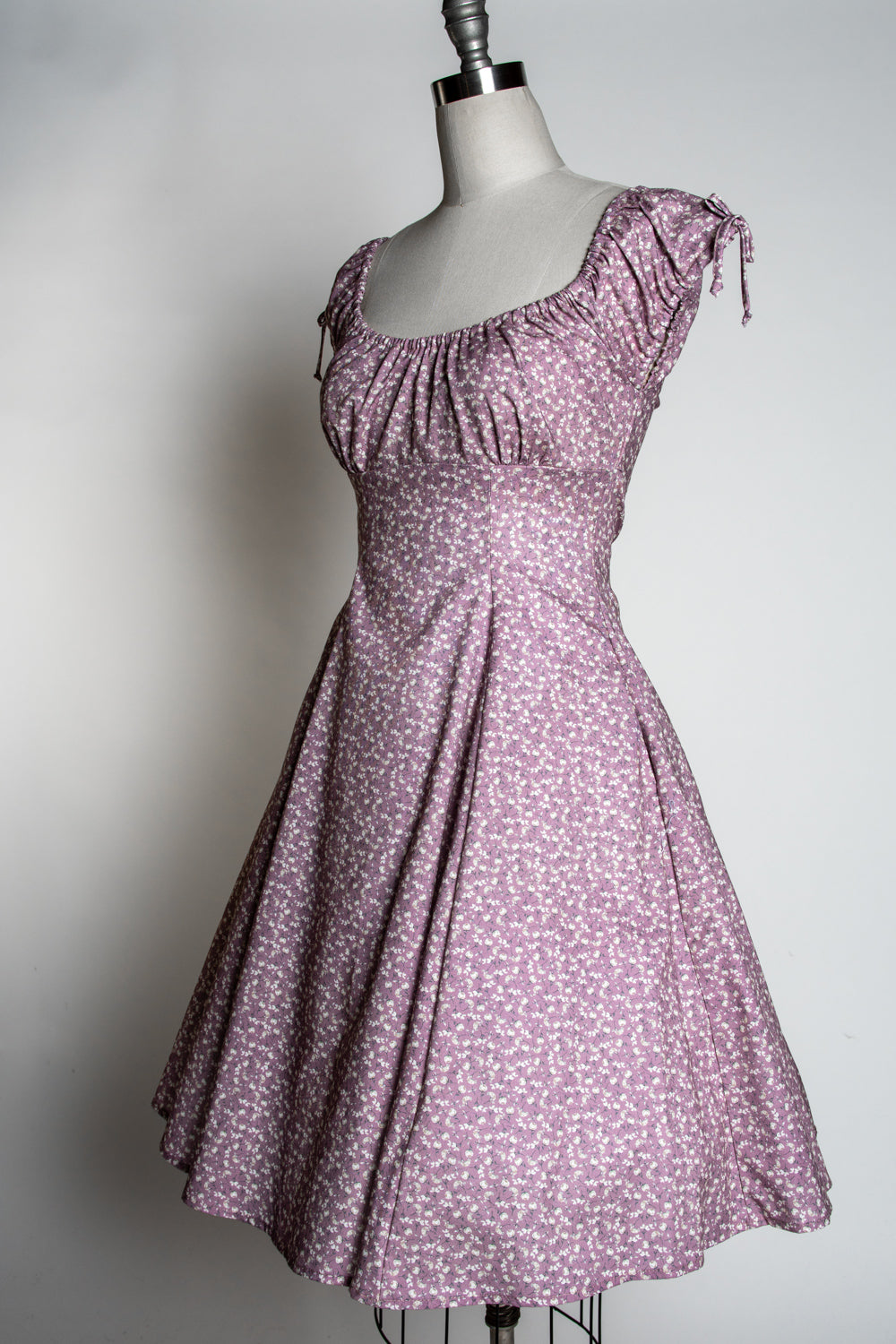 Hilda Dress - Little Flowers, Mauve