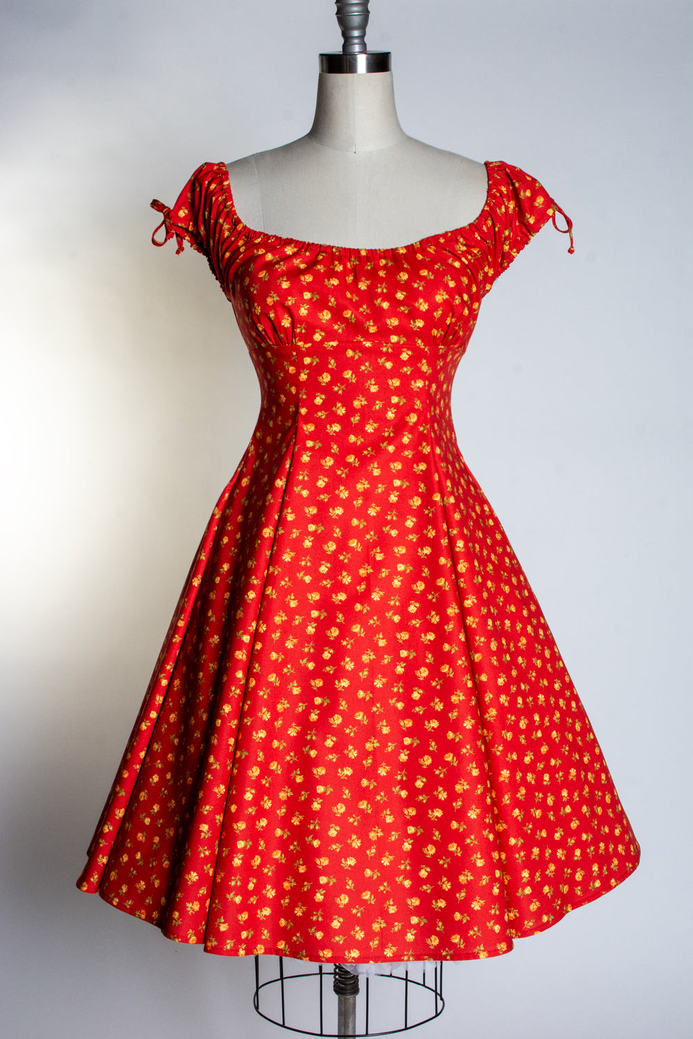 Hilda Dress - Little Roses, Carnelian *sale