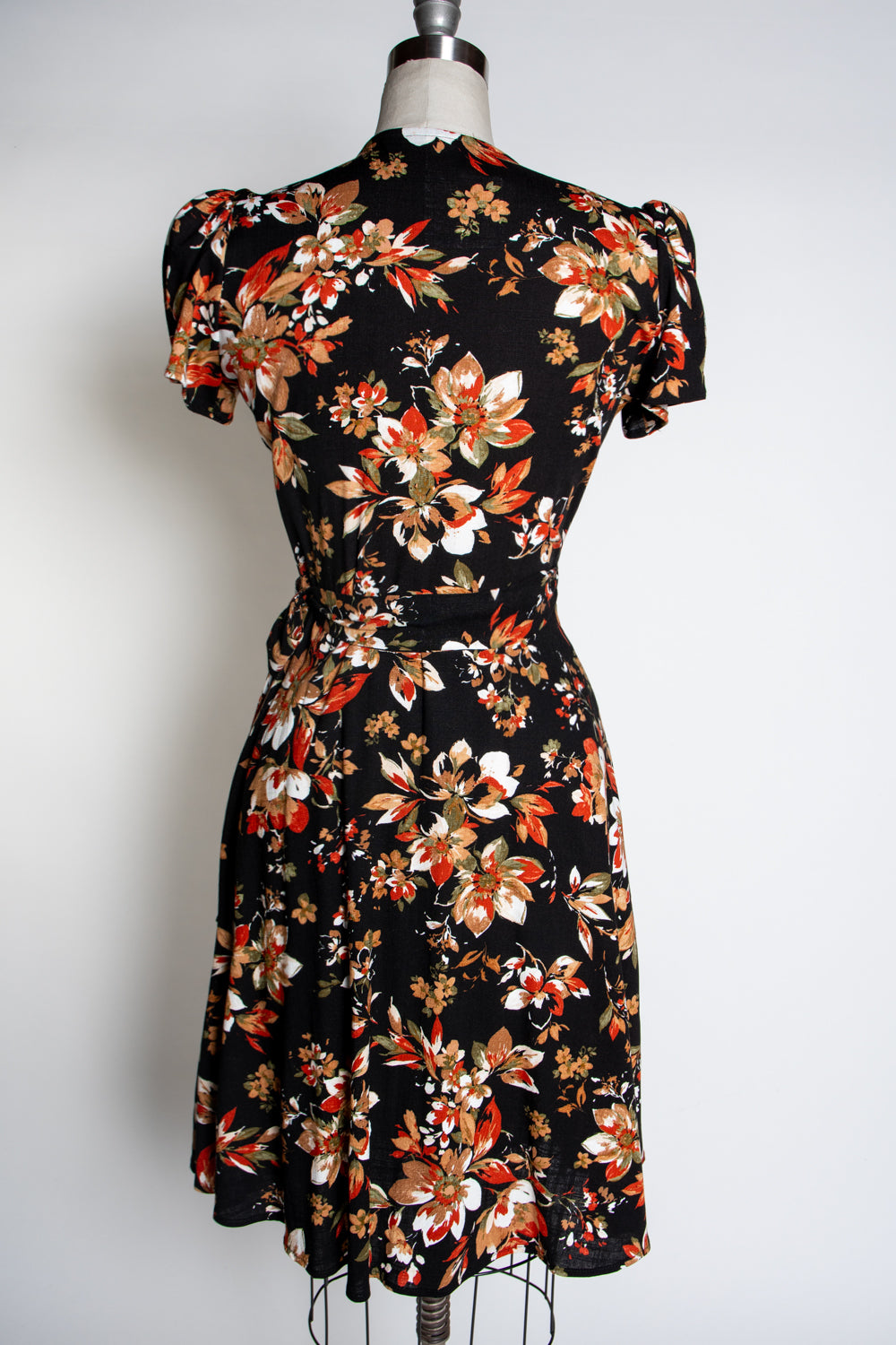 Rayleine Dress - Autumn Blossom, Black