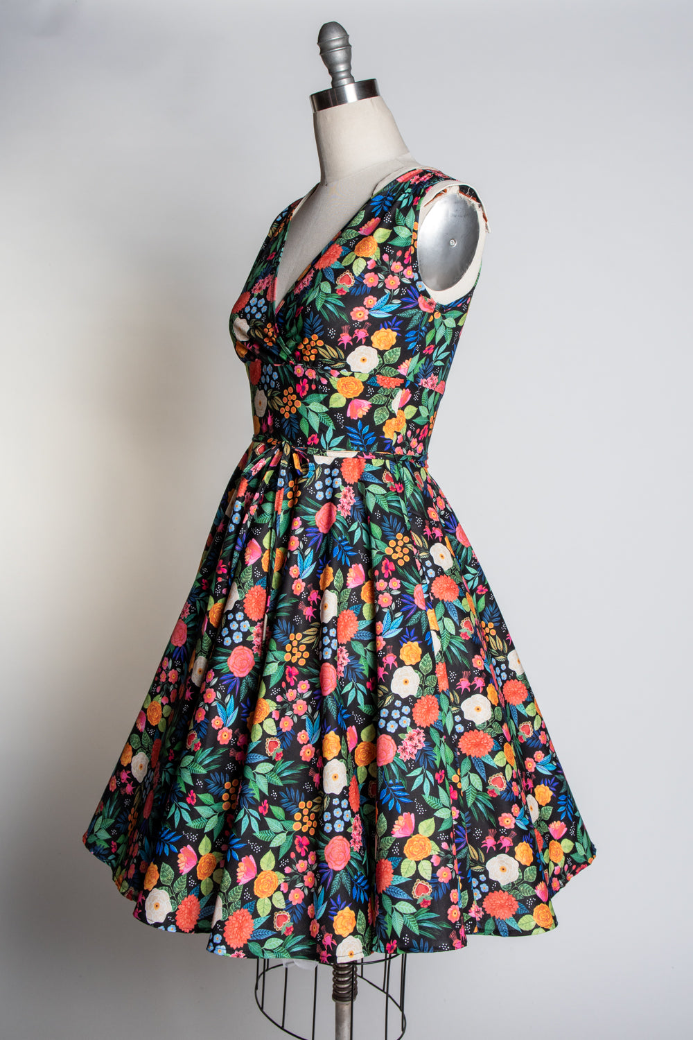 Serena Swing Dress - Frida's Garden