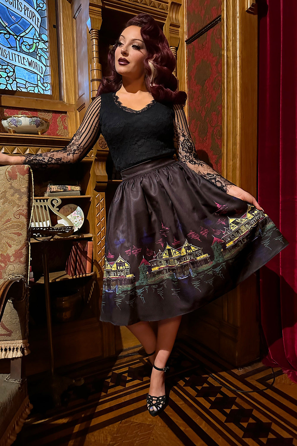 Winchester Mystery House® Novelty Print Skirt